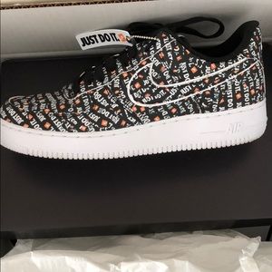 Air Force one (Brand new) Unused